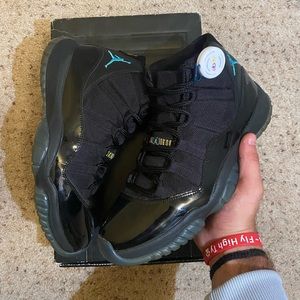 Air Jordan 11 gamma blue size 10 with box